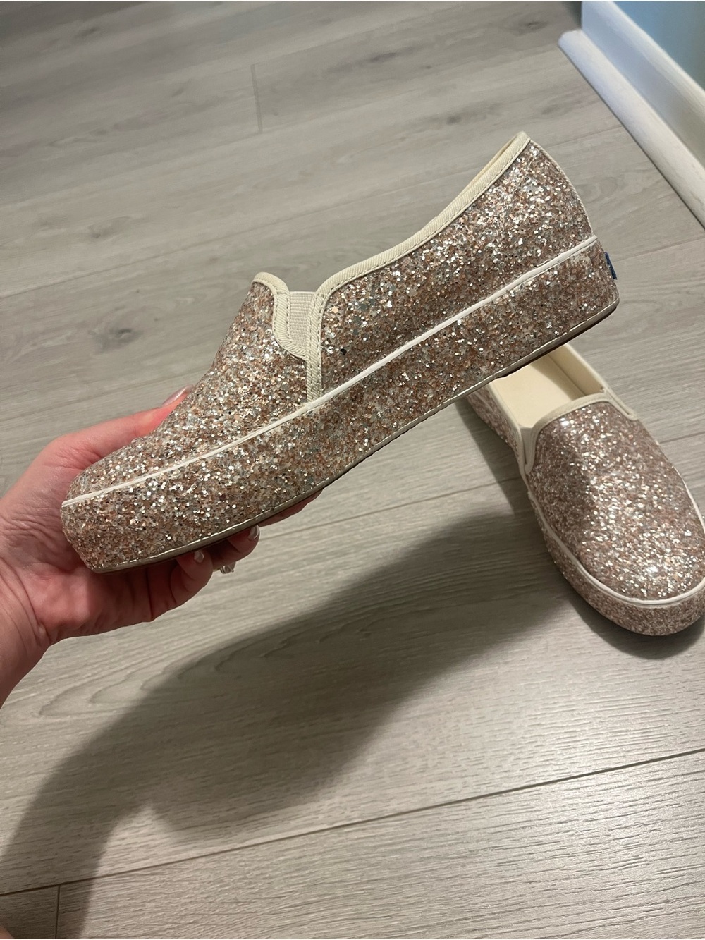 Kate Spade x Keds Double Decker Rose Gold Glitter Slip On Sneakers (Size 7) - Picture 2 of 5